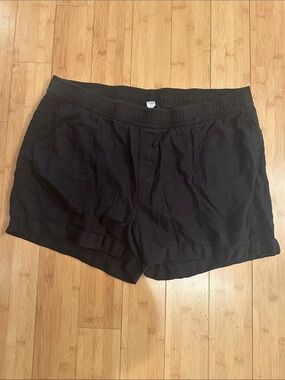 Old Navy Black Women's Pull On Shorts